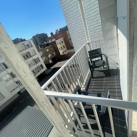 Luxe App - Zeedijk Mariakerke - Prachtig Zeezicht 아파트